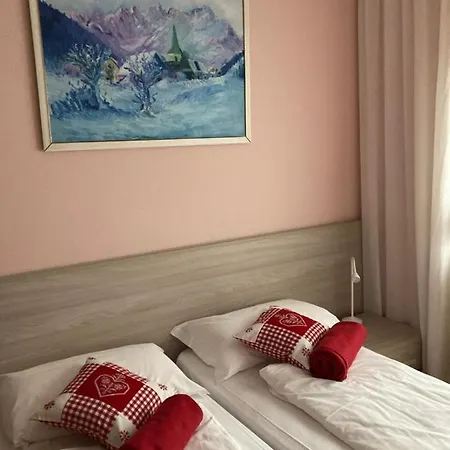 Adriatico Hotel *